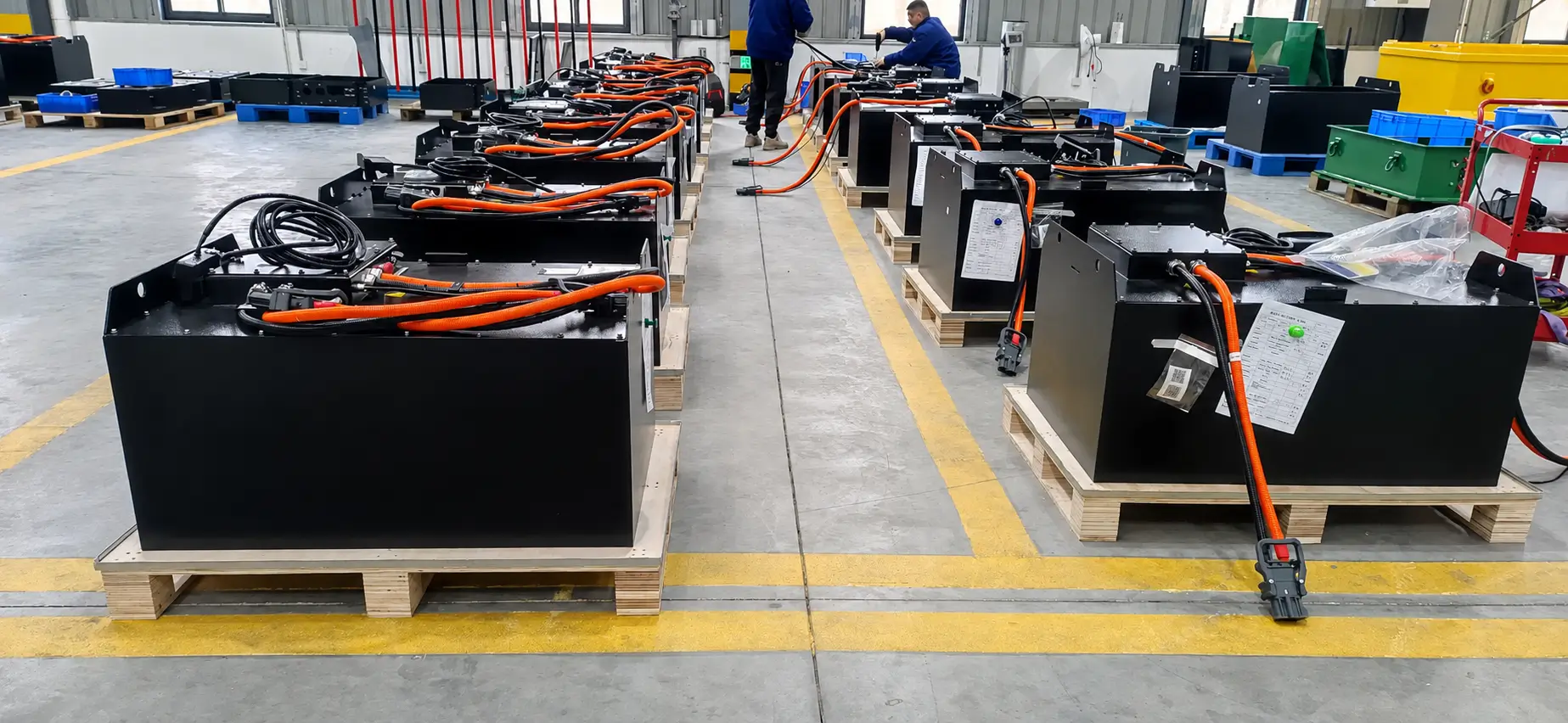 Top 5 Nhà Sản Xuất Pin Xe Nâng Đối Trọng