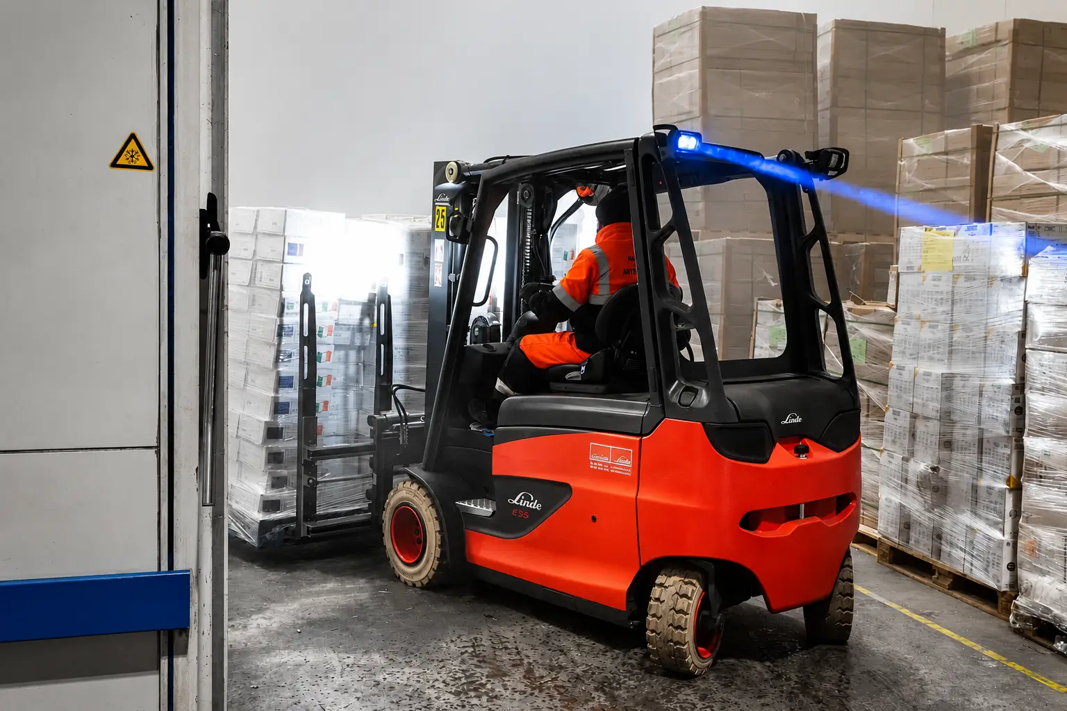 Pin Lithium có thể hoạt động trong xe nâng kho lạnh không?